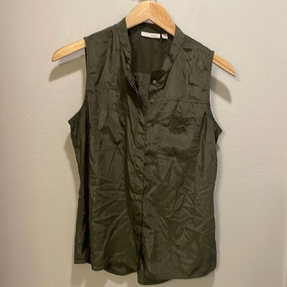 Halogen woman’s silky olive green tank top